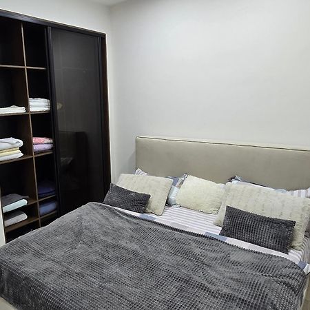 Alinoor'S Apartments Dushanbe Ngoại thất bức ảnh